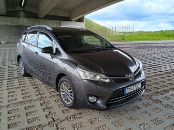 Toyota Verso 1.8 I Valvematic Active - 2