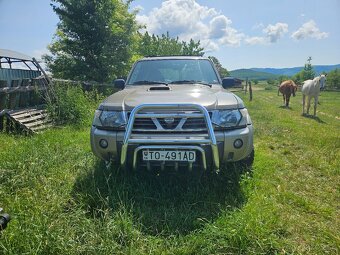 Predám Nissan Patrol y61 - 2