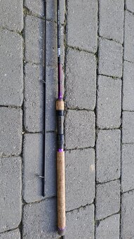Predám prut Daiwa infinity 2,40m 5-20g - 2
