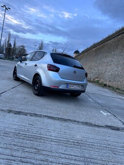 Seat ibiza - 2