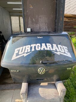 Predám kufor Golf 4 - 2