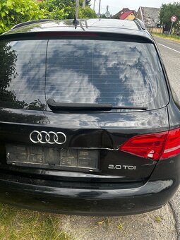 kufrove dvere audi a4 b8 - 2