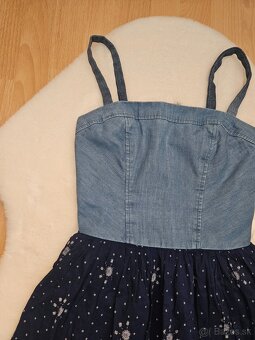 Riflové šaty hilfiger denim - 2