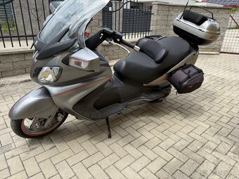 Suzuki burgman 650 - 2