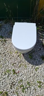 Wc ako nový nepasoval zlý výber - 2