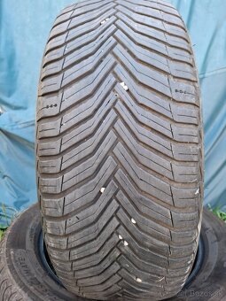 Ponúkam 2 zimné pneumatiky Michelin Crosclimat 225/55 R18 - 2