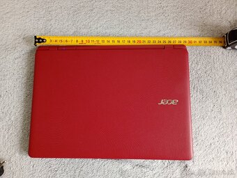 Predam notebook Acer aspire ES 11 - 2