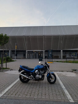 Suzuki Bandit 600 (v TP 25kw) - 2