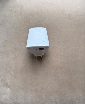 Nový TP-Link RE200 AC750 WiFi extender - 2