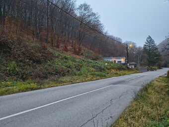 STAVEBNÝ POZEMOK so STAV. POVOLENÍM, NIŽNÝ KLÁTOV - 2