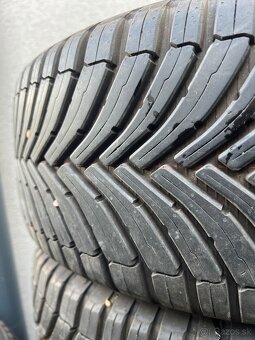 Predám zánovné celoročne pneu 205/55 R16 Bridgestone - 2
