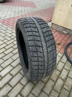 265/50 R19 - 2