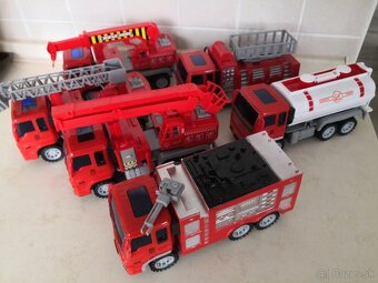 Sada hasičských áut - 6 ks - 2