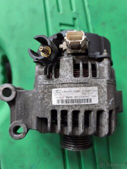 Predám 2 alternatory , kompresor klímy, poduški morora - 2