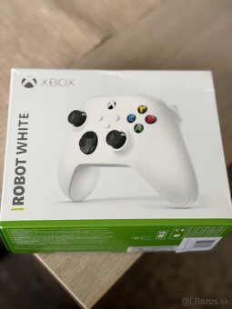 Ovládač XBOX - 2