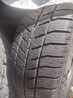 205/60r16 - 2
