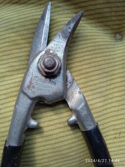 NOZNICE NA PLECH - 2