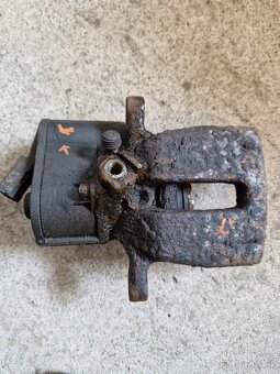 Zadné brzdy VW Tiguan 5N - 2