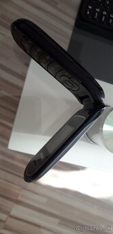 SAMSUNG GT-E1150i - 2