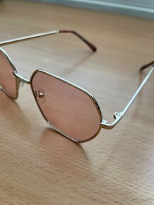 Slnečné okuliare - ružové sklá - 2