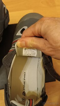 Športové sandále AlpinePro veľ. 40 - 2