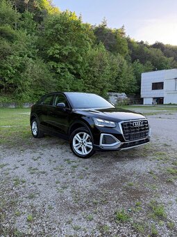 Audi Q2 1.5 TFSI 35 Advanced S tronic - 2