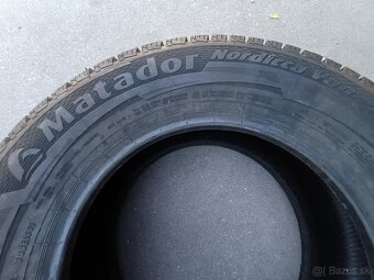 Matador 215/70 R15C
215/70 R15 C 109/107 R Zimné - 2