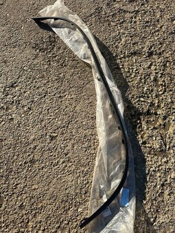Spoiler predného nárazníka renault fluence - 2