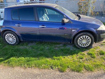 Renault Megane II - 2