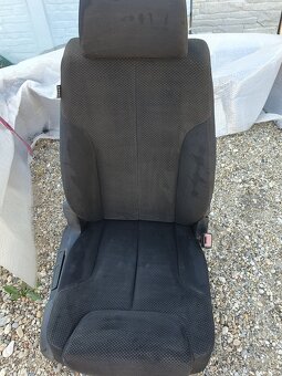 Predam VW PASSAT B6 VYHRIEVANU SEDACKU - 2