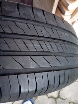 GoodYear EfficientGrip 2 SUV 215/60 R17 96H - 2