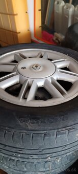 Clio 2 - 2