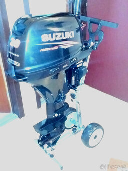Zavesny motor na cln - 2