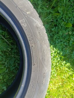 225/55 R18 98v - 2
