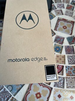Motorola Edge 40 neo - 2