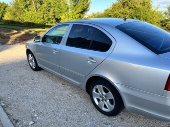 Škoda Octavia 1.9 TDI 77kW DSG - 2