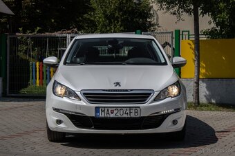 Peugeot 308 1.2 e-THP 130k - Po výmene motora /AJ NA SPLÁTKY - 2