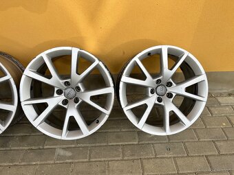 Audi 5x112 R19 - 2