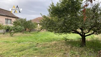 Na predaj 4 izbový rodinný dom na pozemku 5278 m2 za 43 000 - 2