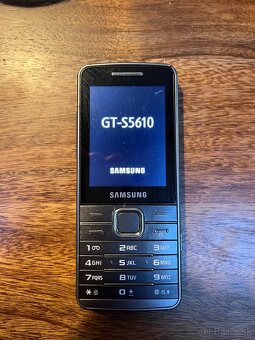 Samsung GT-S5610 krásny stav - 2