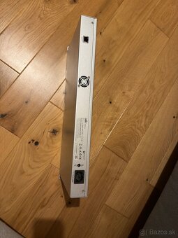Ubiquiti switch - 2
