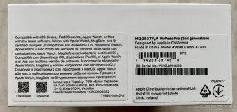 Apple AirPods Pro 2 (2nd generation) Lightning port case - 2