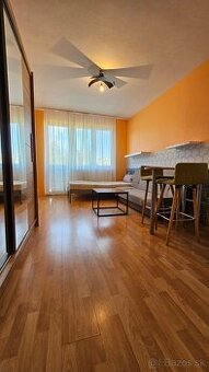 Prenájom garsónky v novostavbe na Vlčincoch - 2