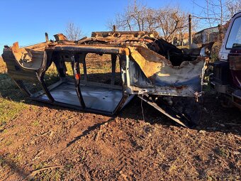 Hyundai Galloper - 2