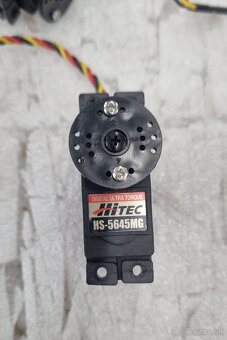 Predám Servomotorčeky HITEC HS-5645MG - 2