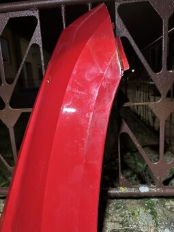 Škoda karoq (pravý predný blatník) - 2