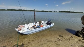 Laminátový čln - 2