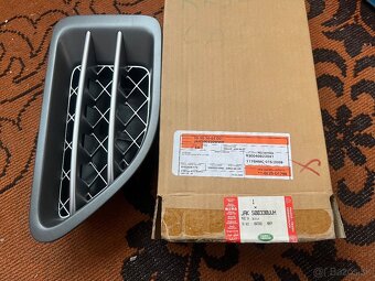 Range Rover Spotr 2006-2009 Mriežka Blatníka - 2