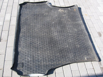 Predám náhradné diely na Ford Mondeo - 2