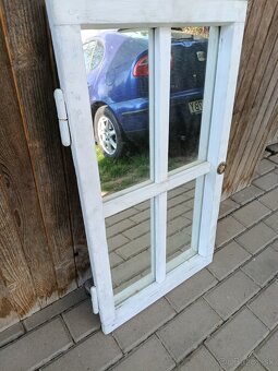 Zrkadlo od okna - 2